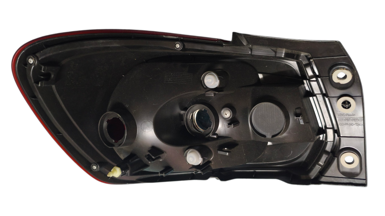 FOCO TRASERO DER S-PRESSO  SUZUKI 2
