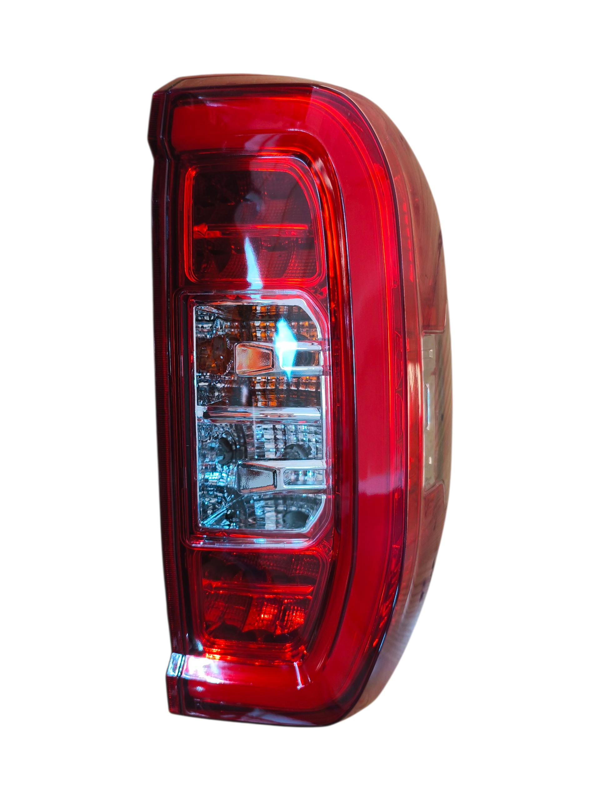 FOCO TRASERO DER MAXUS T90  MAXUS