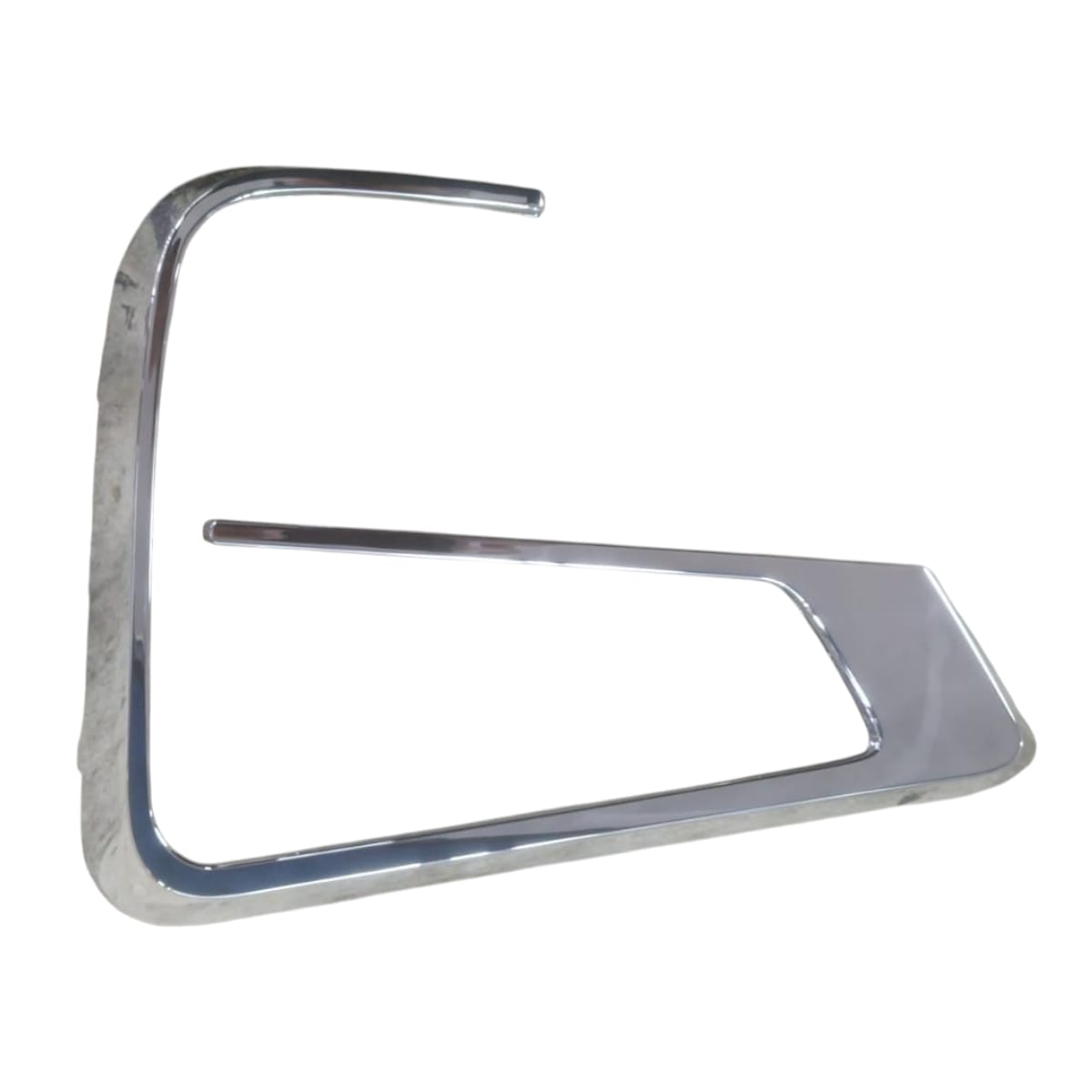 BISEL NEBLINERO DEL DER.1.5 TIGGO 3 PRO