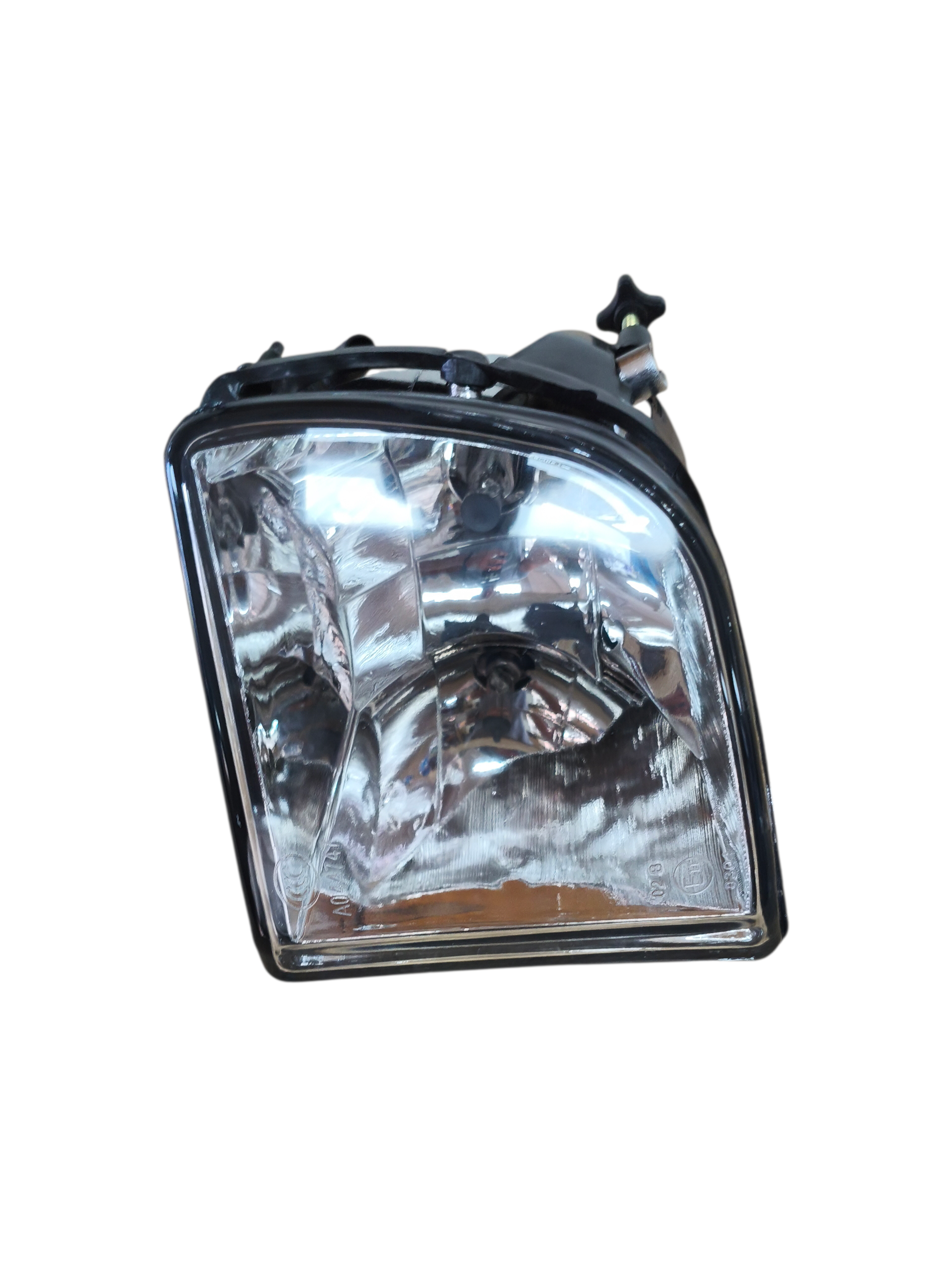 NEBLINERO DELANTEROIZQ.TIGGO