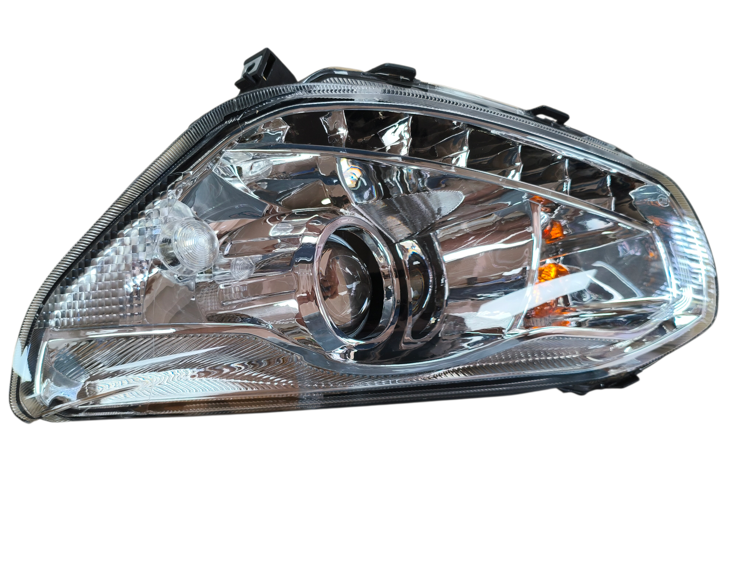 OPTICO IZQUIERDO 1.6 NEW TIGGO LED