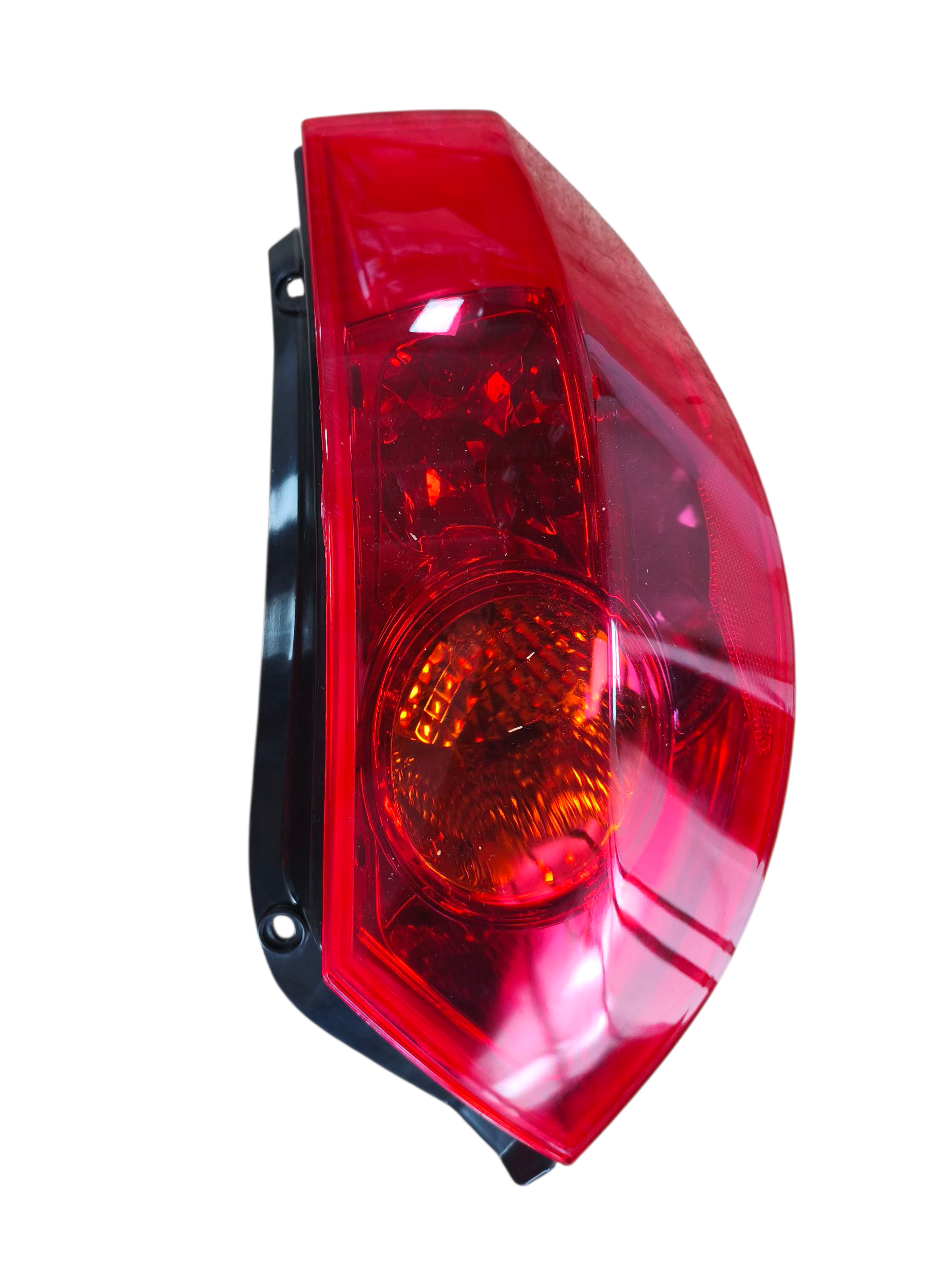 FOCO TRASERO DER 1.5 FULWIN SEDAN