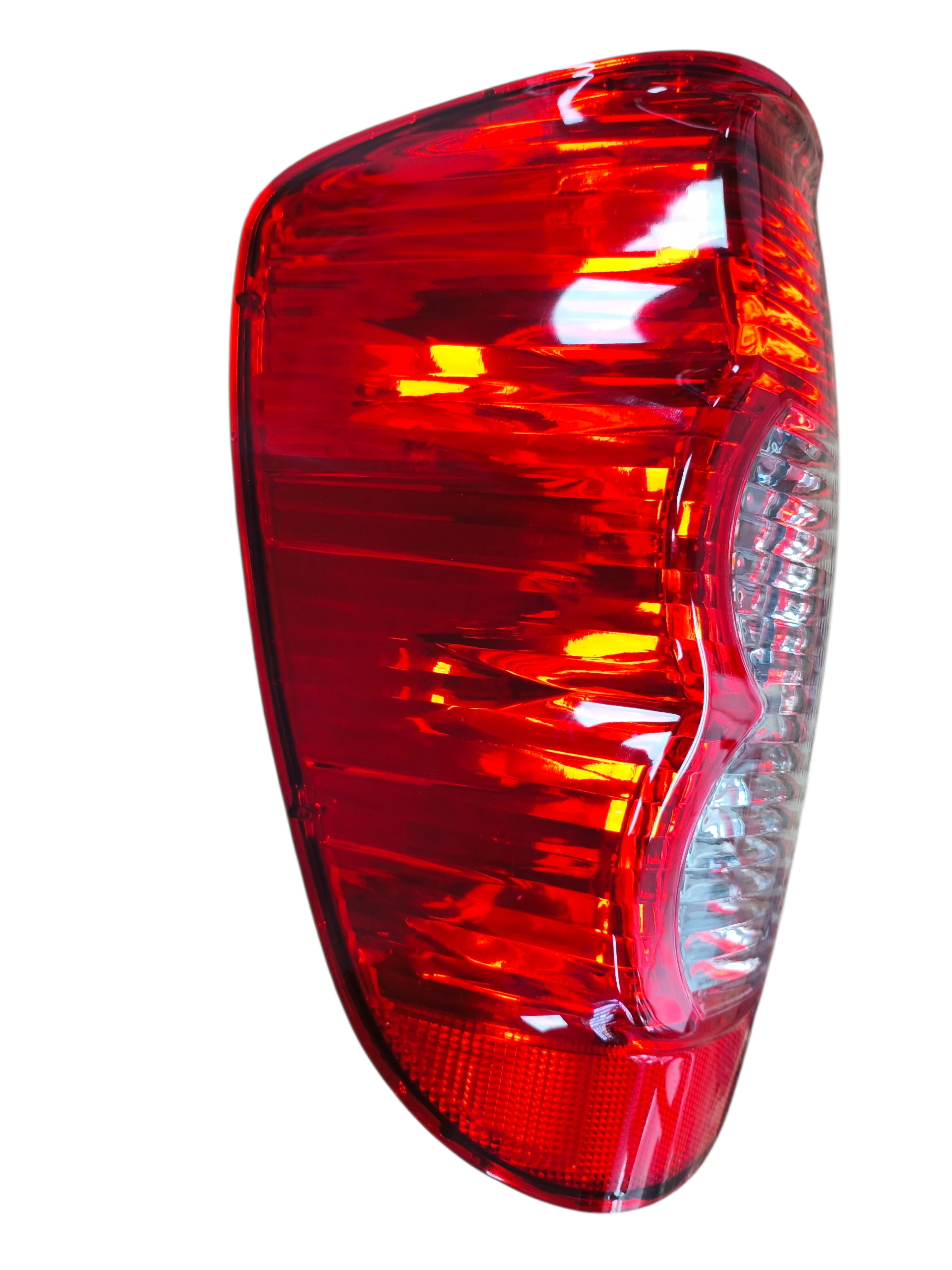 FOCO TRASERO IZQ. 2.0-2.2 WINGLE 5 RELIE