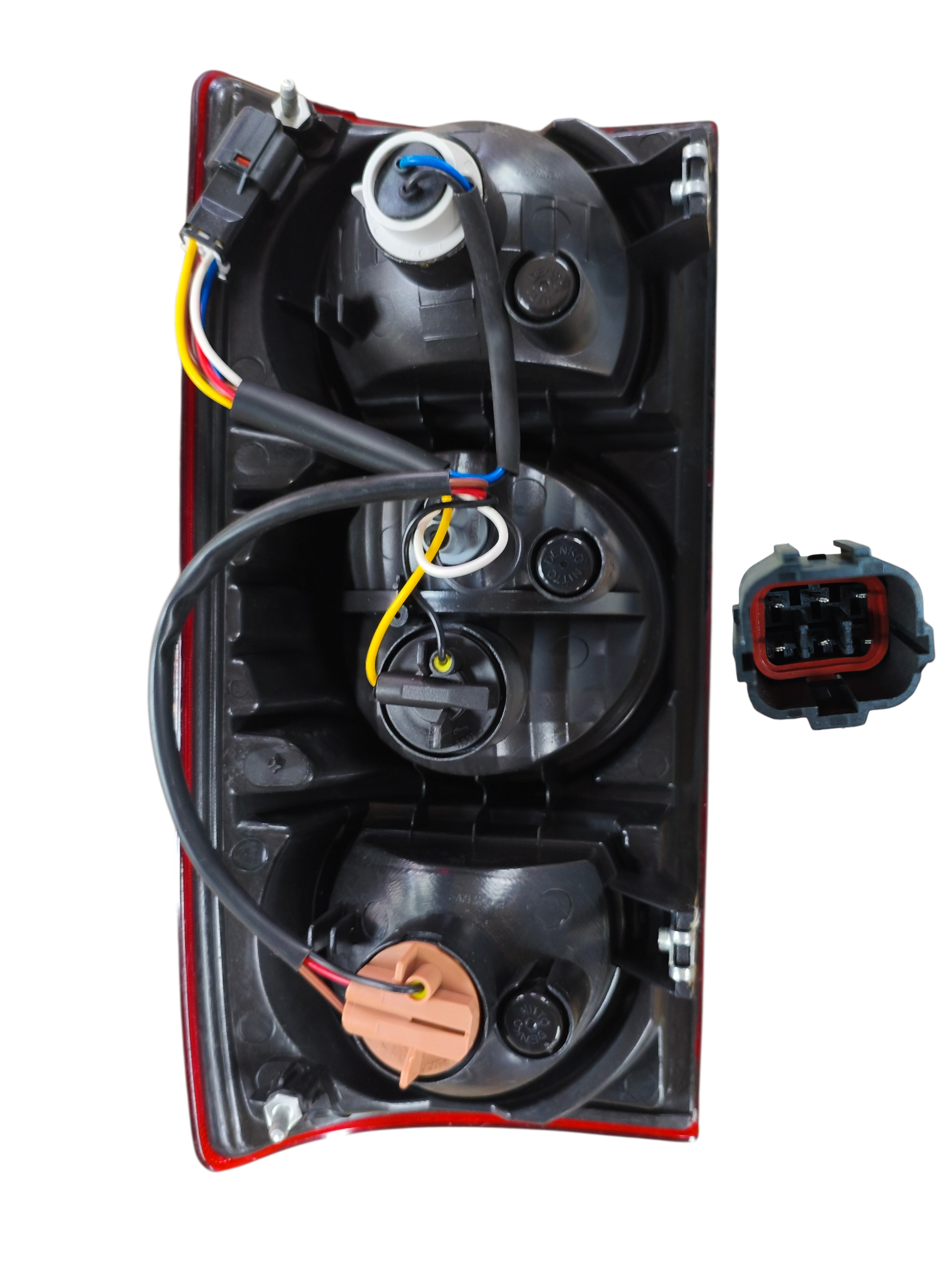 FOCO TRASERO IZQ T6 2