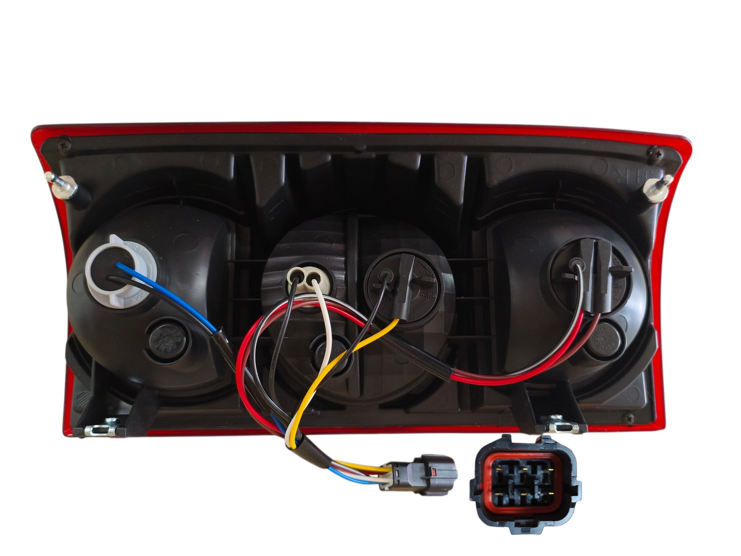 FOCO TRASERO DER T6 16-20 2