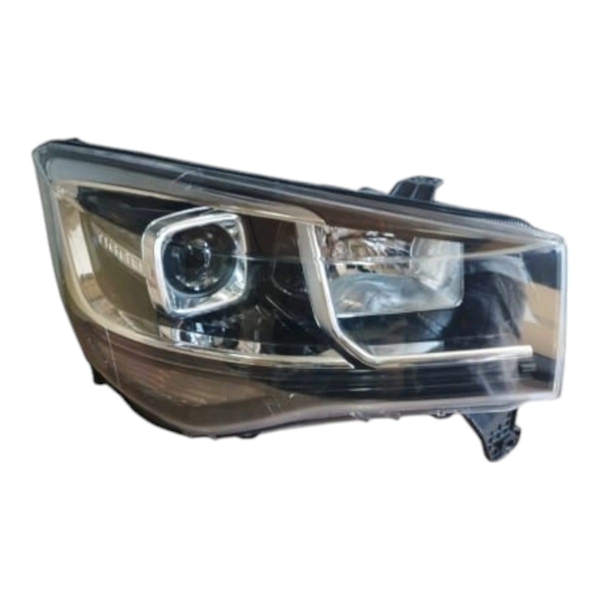 OPTICO DERECHO 1.5 TIGGO 2