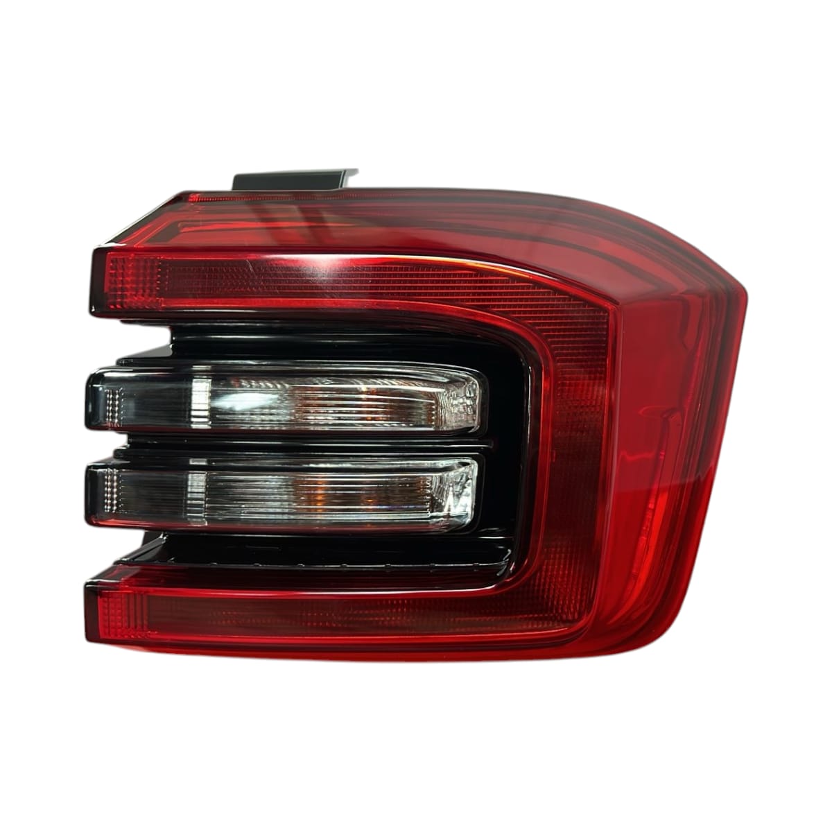 FOCO TRASERO DER.FIJO TIGGO 4-1.5 TIGGO 3 20/