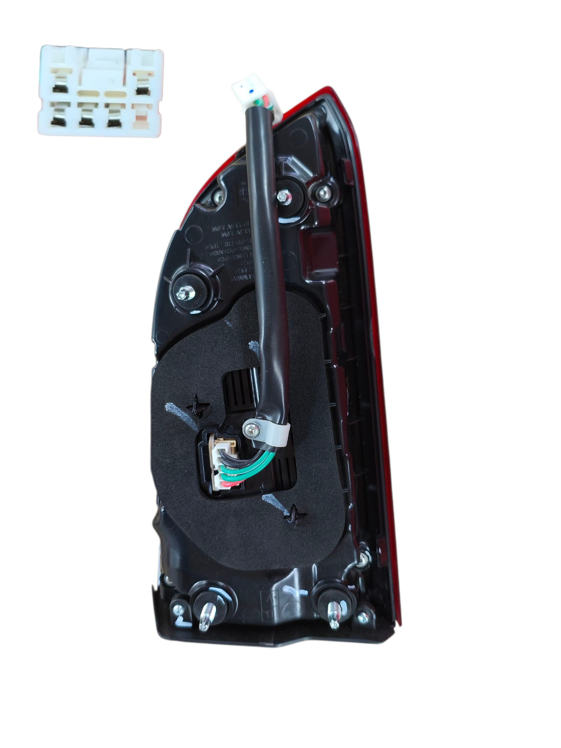 FOCO TRASERO IZQ  PORTALON 1.5 JETOUR 2