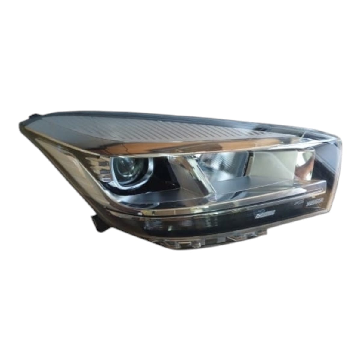 OPTICO DERECHO TIGGO 3/ +2020