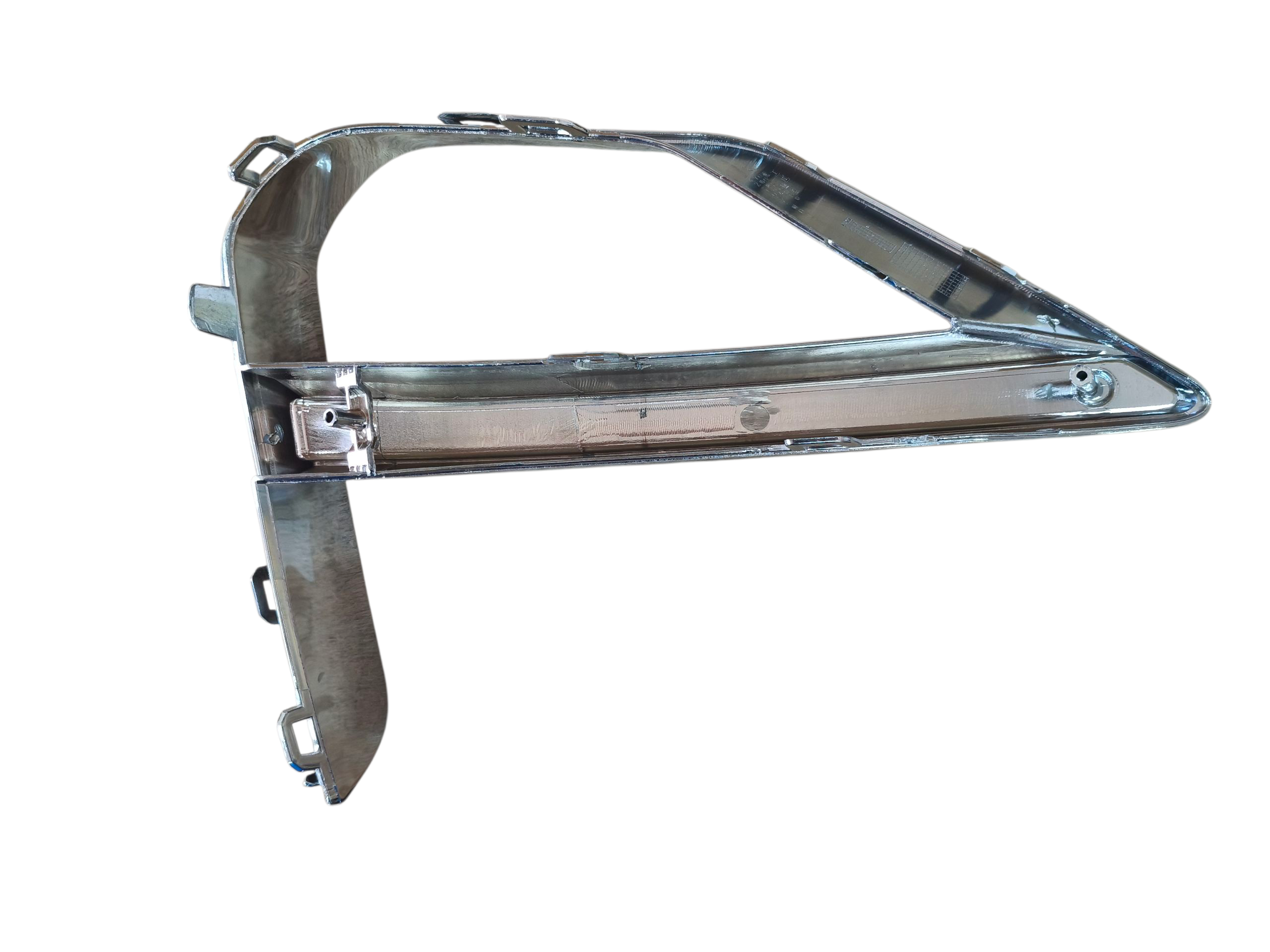 BISEL NEBLINERO DEL DER CROMADO&nbsp;TIGGO&nbsp;8&nbsp; 2