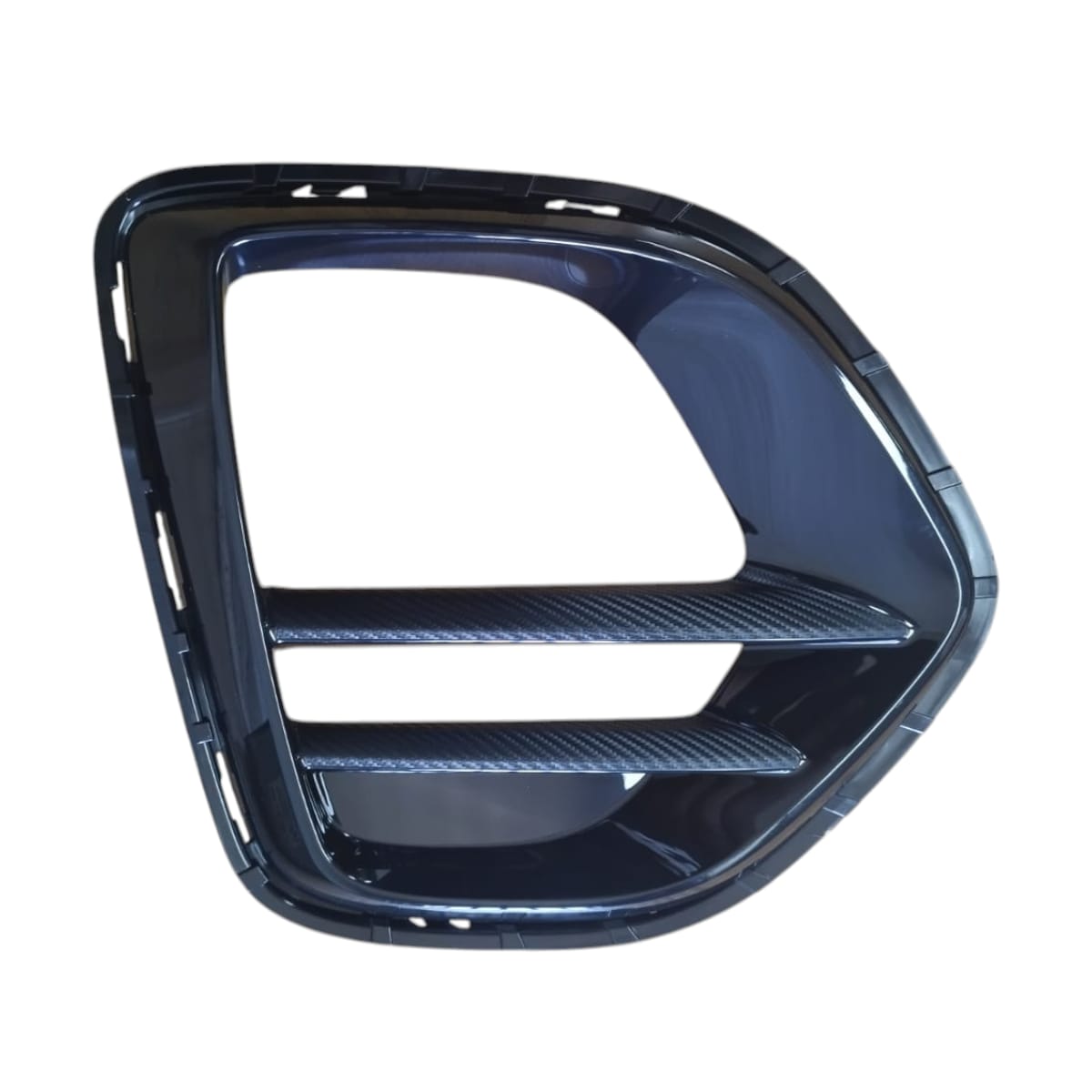 REJILLA  NEBLINERO DEL.DER.1.5 TIGGO 2 PRO