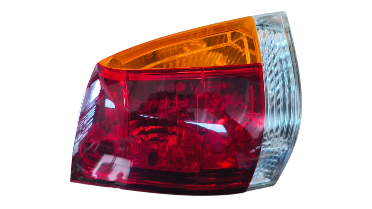 FOCO TRASERO IZQ.S/C. ALT 1.3 SPORT 04