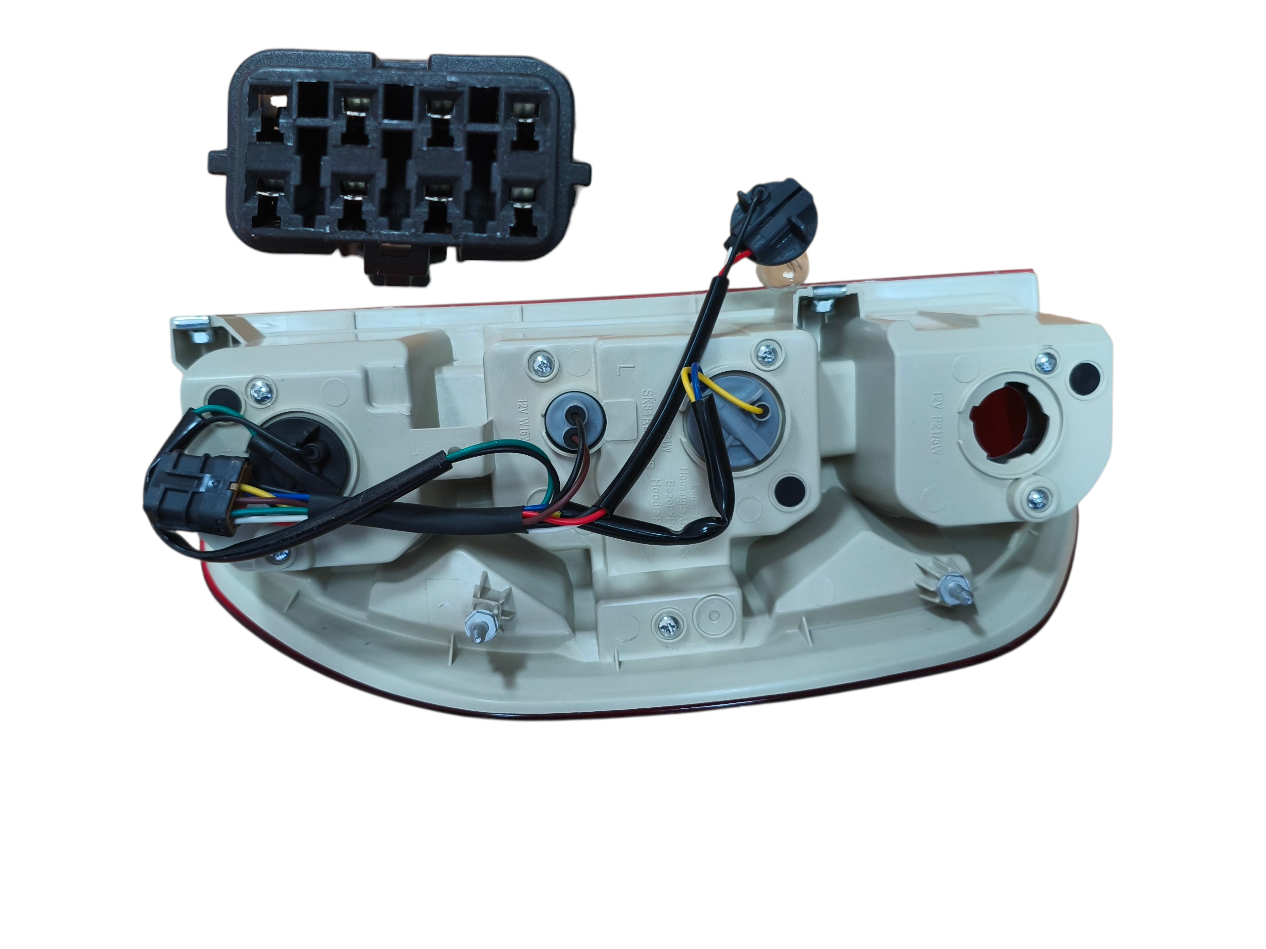 FOCO TRASERO IZQ EV30 (ELECTRICO) AT  MAXUS 2