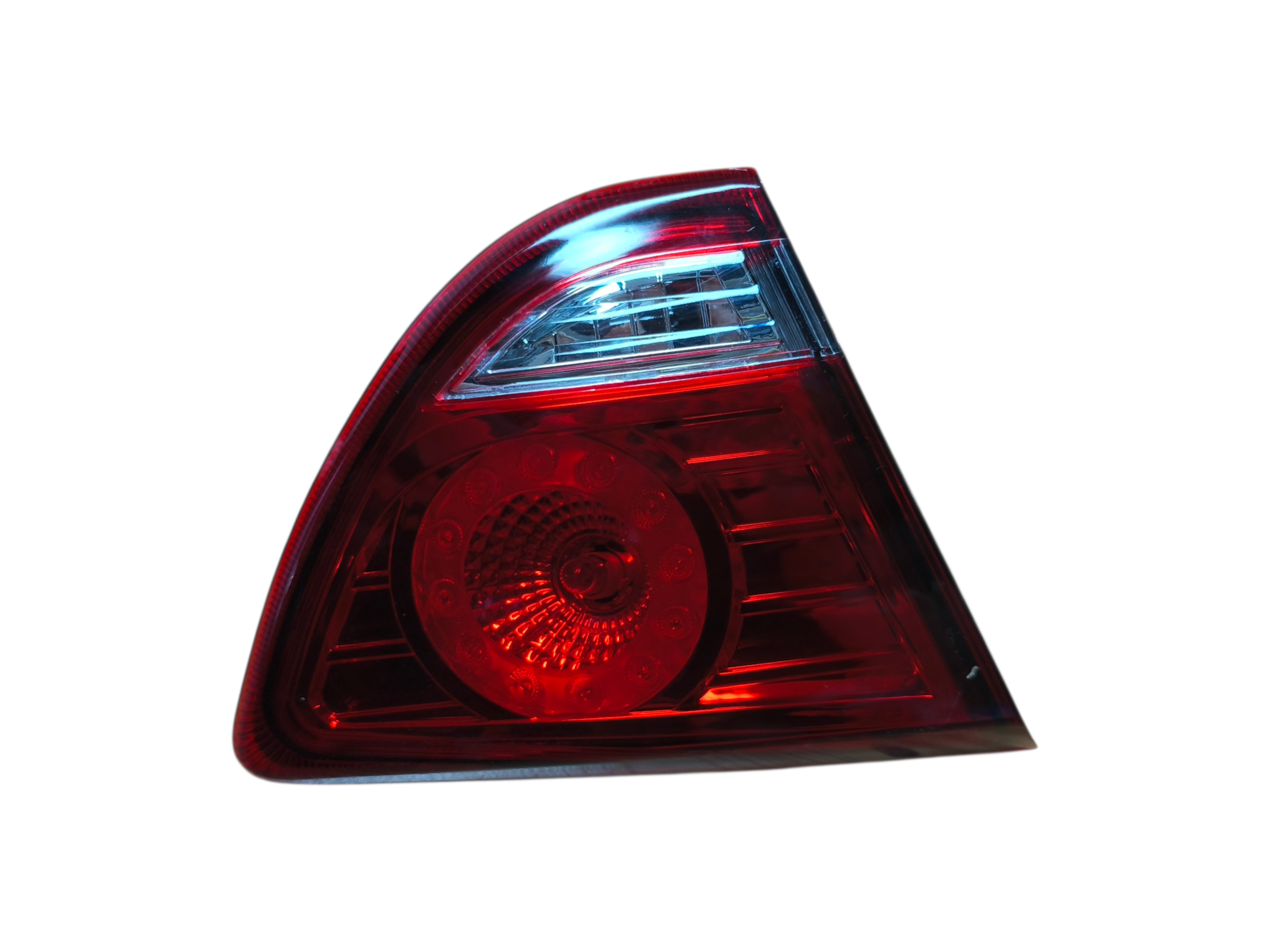 FOCO TRASERO IZQ.MALETA M4 GREAT WALL 1.5VVT  GREAT WALL