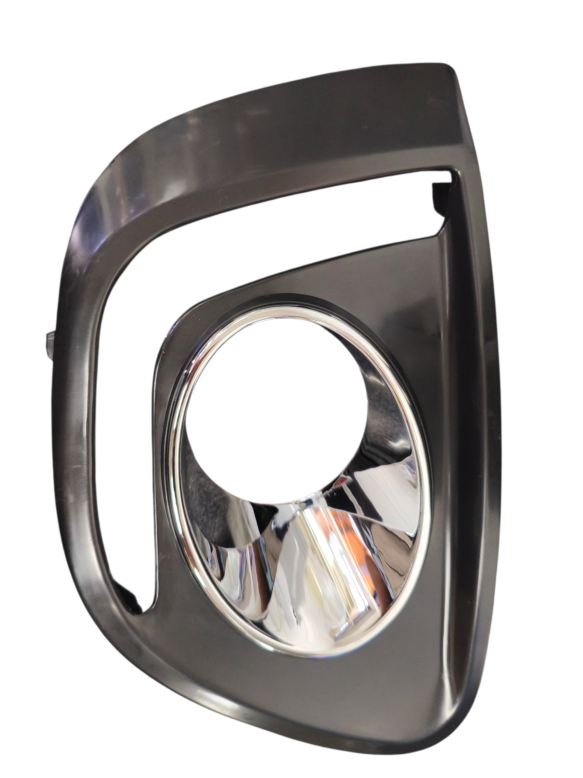 REJILLA NEBLINERO DELANTERO DER LED CURVO M4  1.5VVT