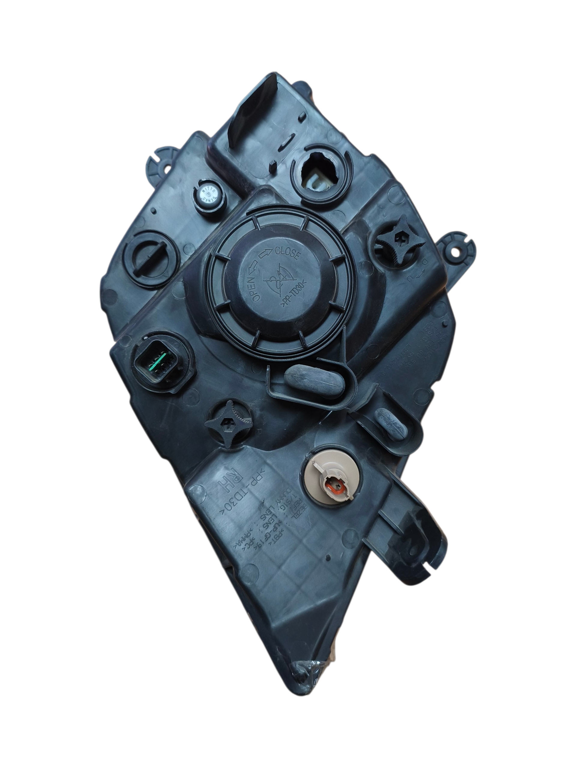 OPTICO DERECHO 2.5 V80 ESCOLAR/CARGO MAXUS