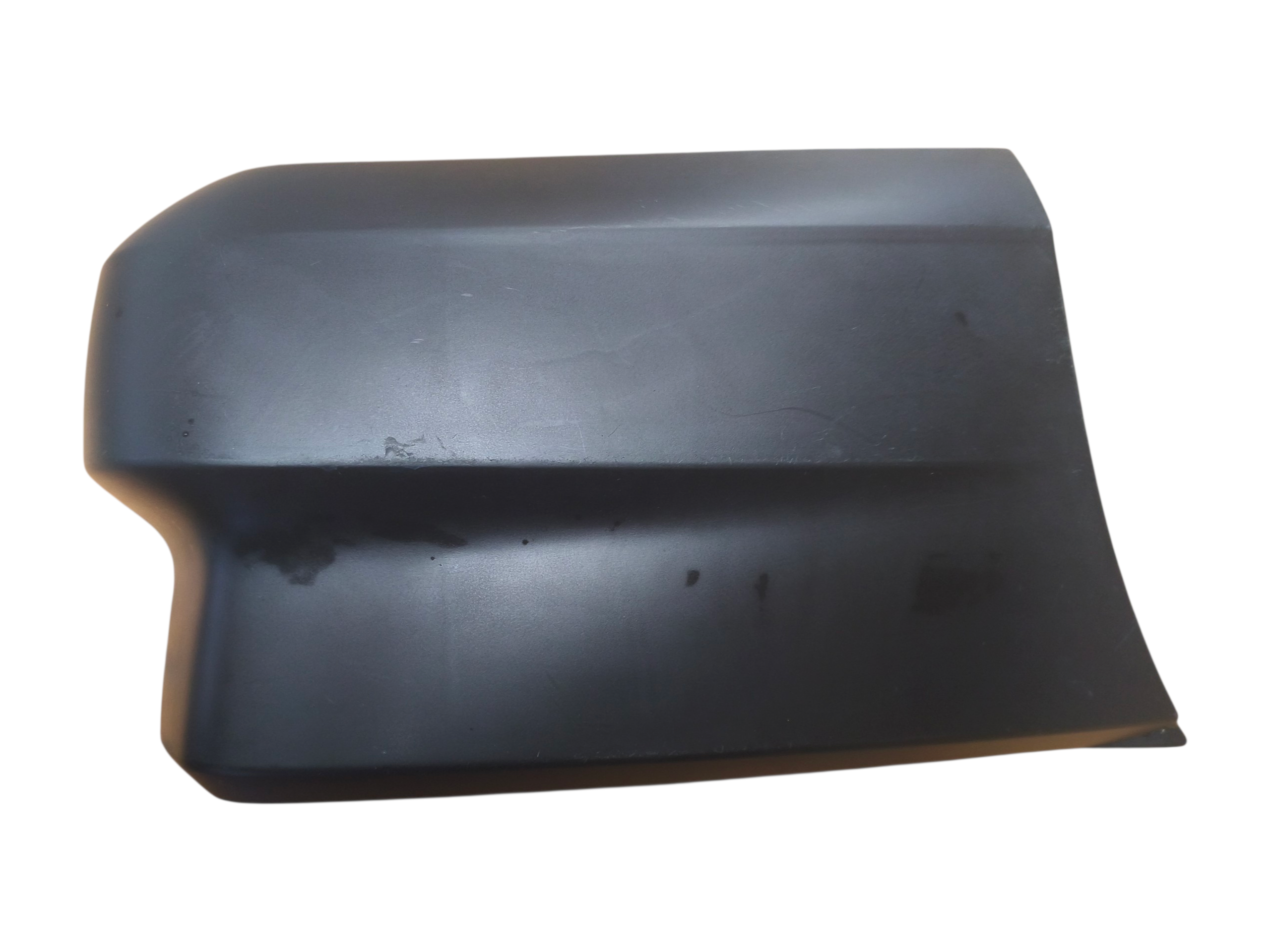 CORNER PARACHOQUE TRAS IZQ V80 ESCOLAR/C ARGO MAXUS 2