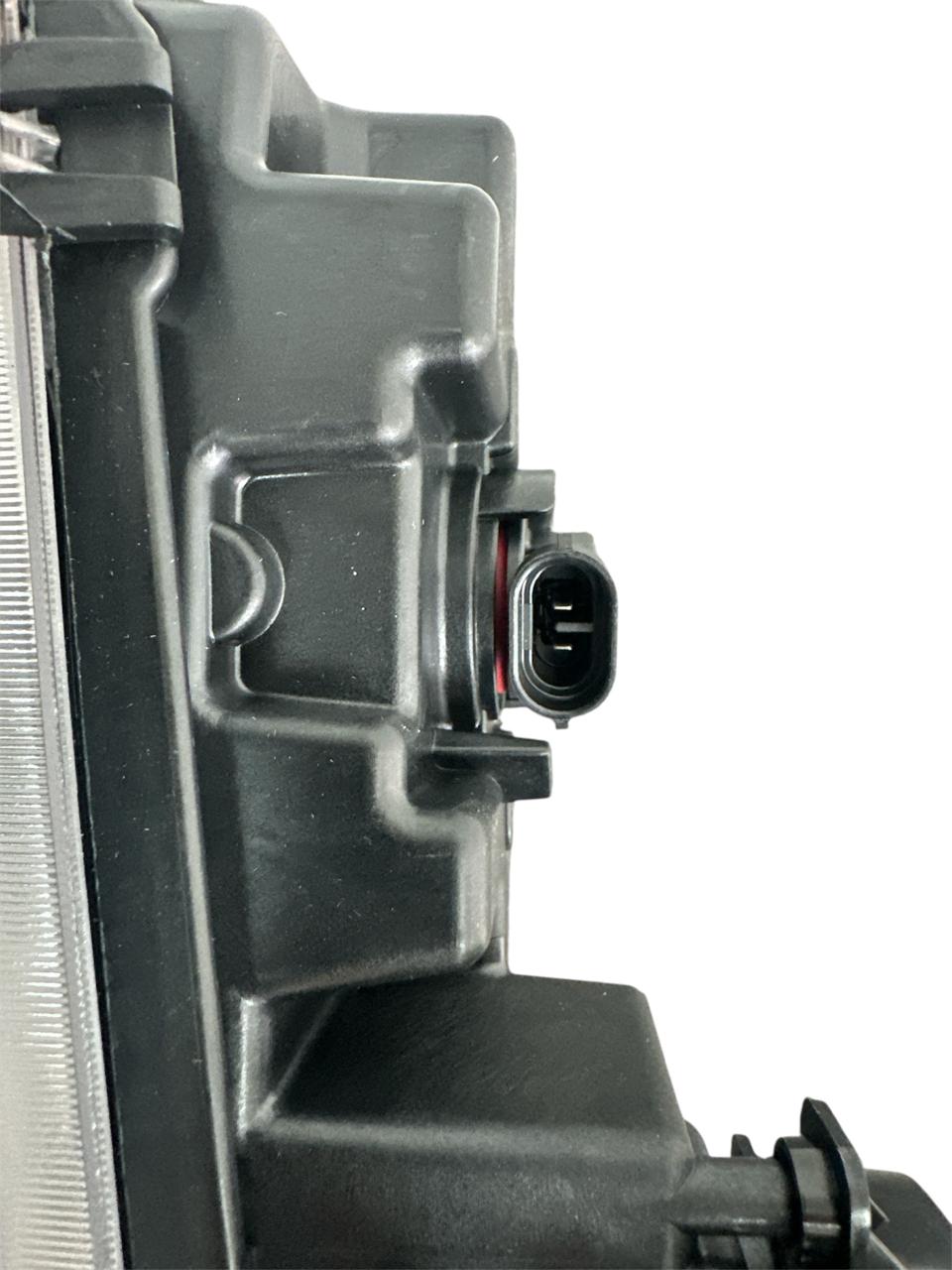 NEBLINERO IZQUIERDO 2.0 V90 MAXUS 3