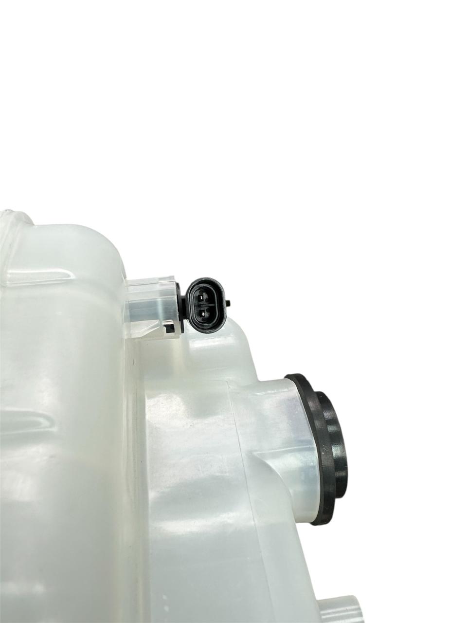 DEPOSITO AUX RADIADOR MAXUS 2.0 NEW 3