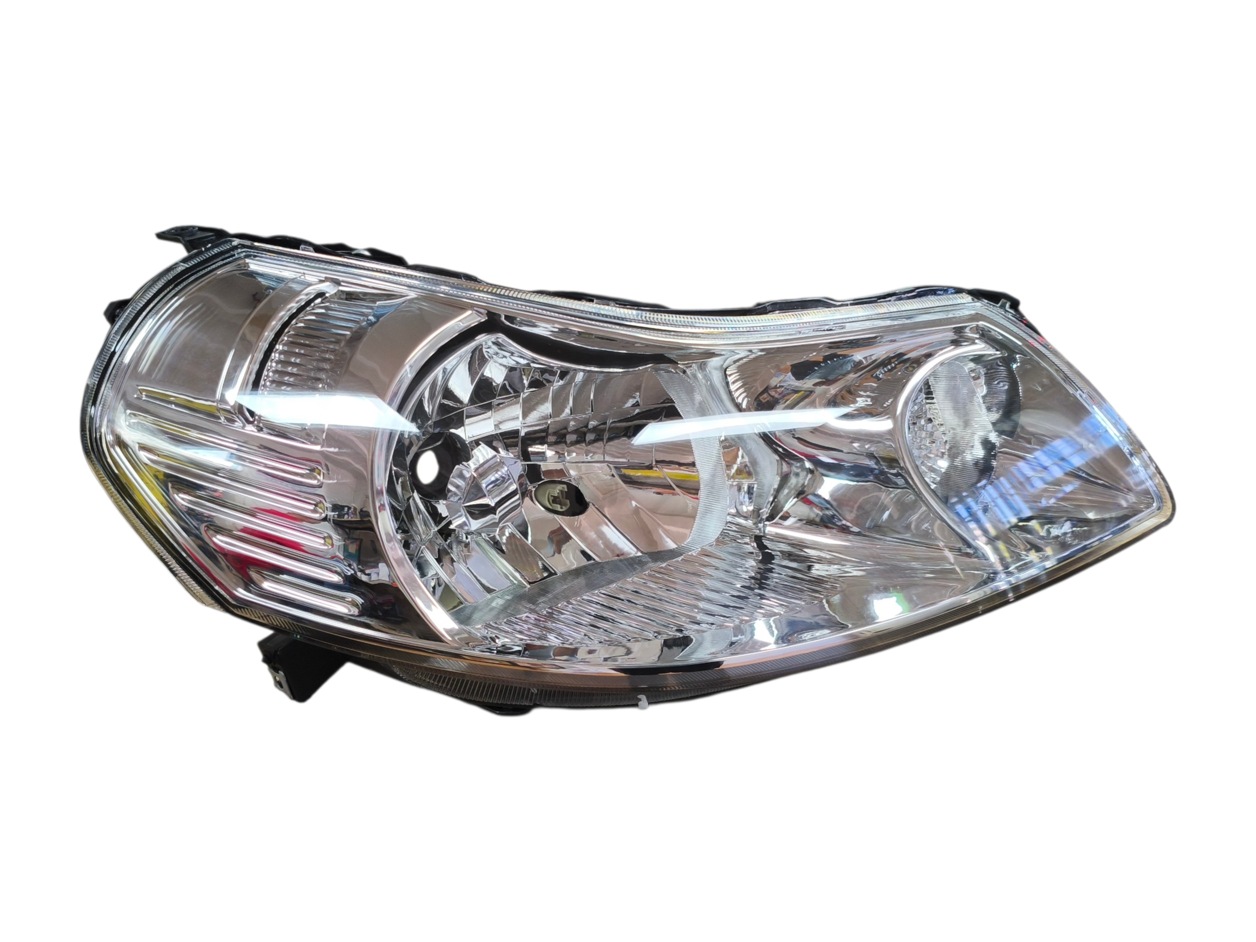 OPTICO DERECHO SX4 TODOS  SUZUKI