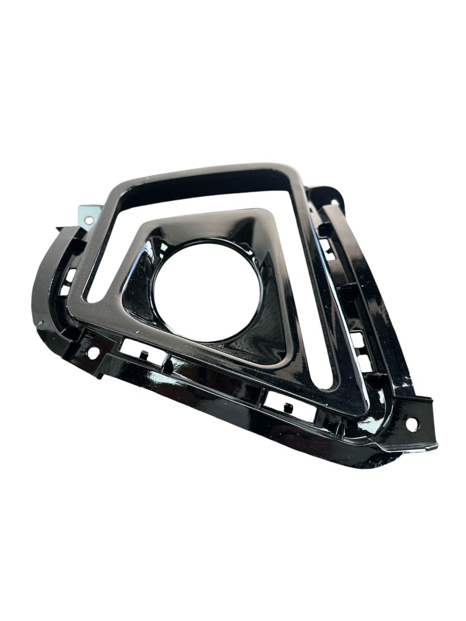 REJILLA NEBLINERO DELANTERO DER BAIC X35 3